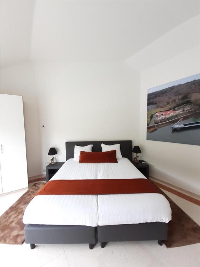 Bed & Breakfast Trouwborst 雷嫩 外观 照片
